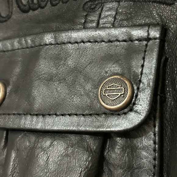 Harley Davidson Women’s Black Leather Jacket - Picture 9 of 9